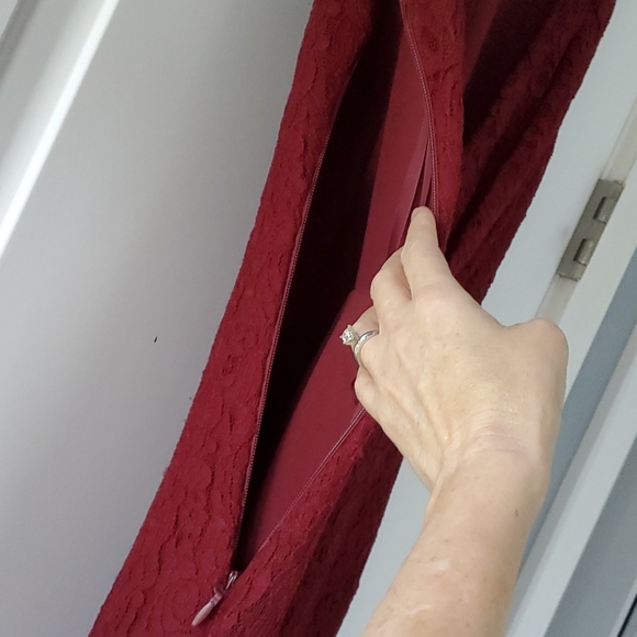 Lulus gorgeous long lace burgundy gown! - Picture 9 of 11